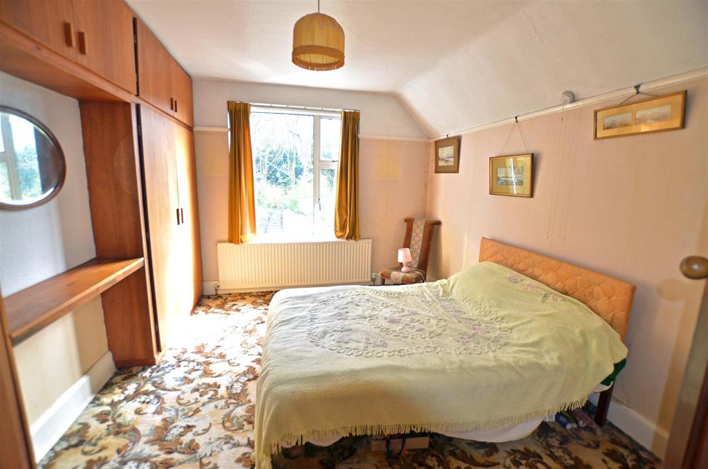 Bedroom1.jpg