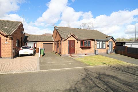 2 bedroom semi-detached bungalow for sale, Chatsworth Close, Manchester M43