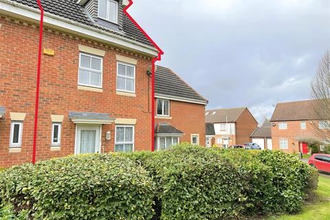 3 bedroom townhouse for sale, Carty Road, Leicester LE5