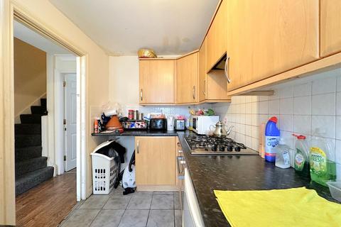 3 bedroom townhouse for sale, Carty Road, Leicester LE5