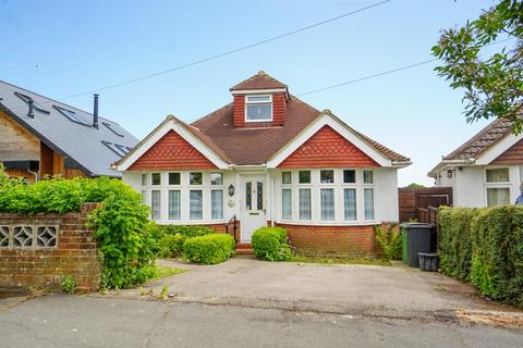 3 bedroom detached bungalow for sale, Fairlight Avenue, Hastings