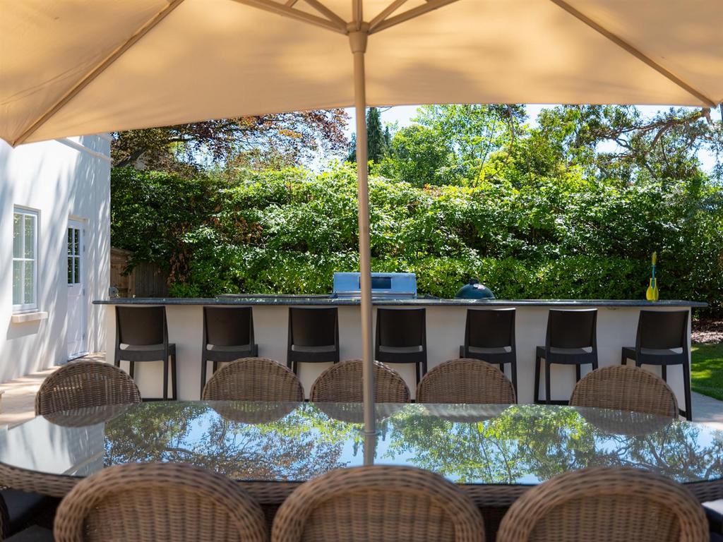 Al fresco dining area