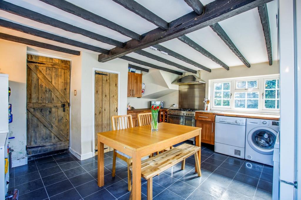 Hurst Road, Coventry CV6 3 bed cottage for sale £190,000