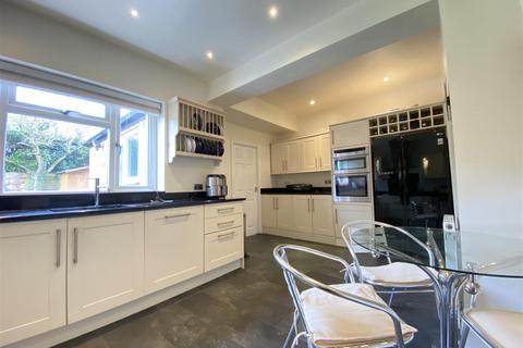 4 bedroom detached house for sale, Brereton Road, Handforth