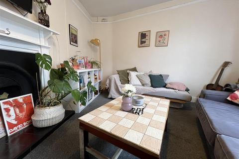 2 bedroom apartment to rent - Weetwood Lane (First Floor), Headingley, Leeds, LS16 5LS