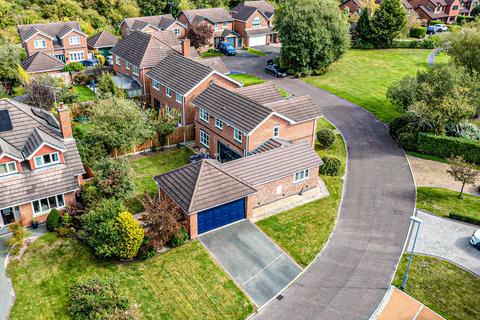 4 bedroom detached house for sale, St Catherine Drive, Hartford, Northwich, CW8