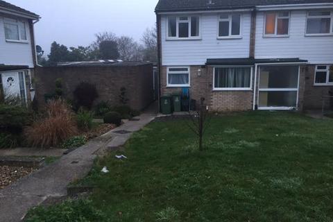 2 bedroom end of terrace house to rent - 16 Monks CloseAbbeywoodLondon