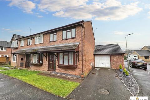3 bedroom end of terrace house for sale, Priory Road, Tiverton, Tiverton