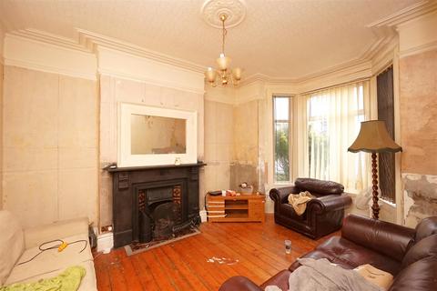4 bedroom terraced house for sale, Greengate Street, Barrow-In-Furness