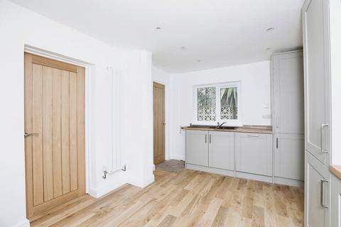 3 bedroom semi-detached house for sale, Thorne Road, Doncaster DN10