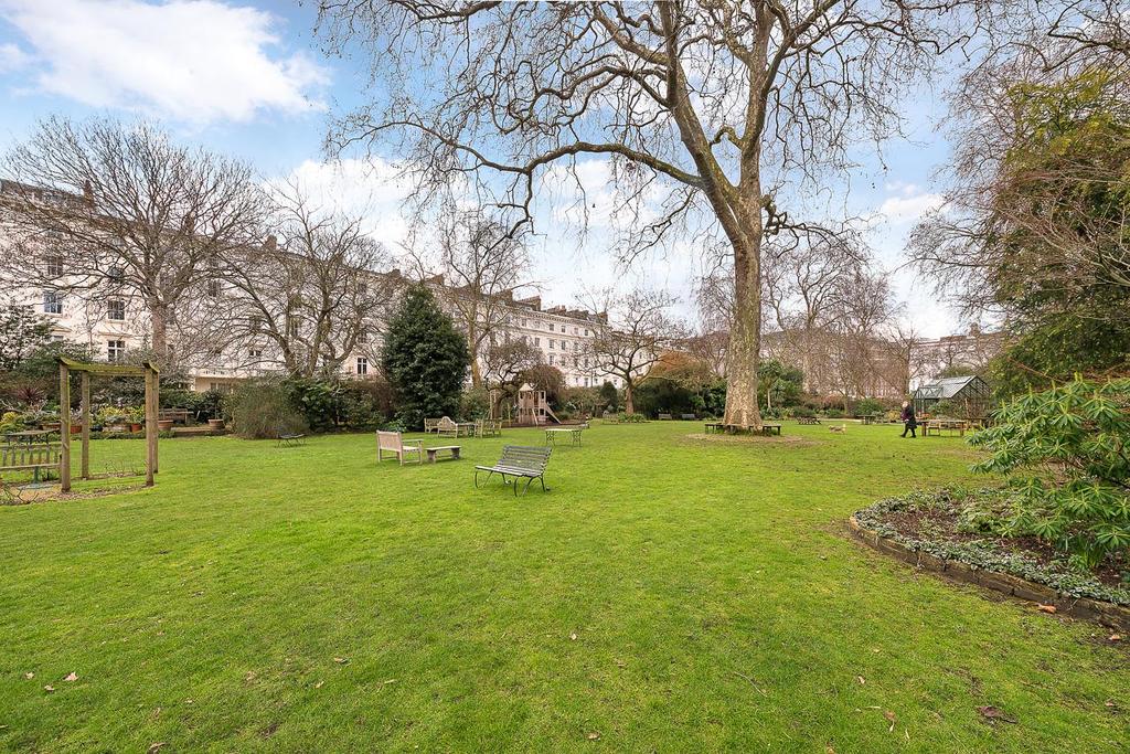 Communal Gardens.jpg