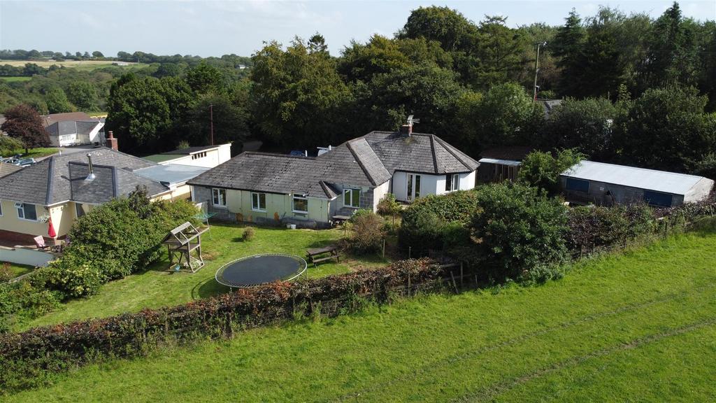 East Anstey 5 bed bungalow for sale £299,950