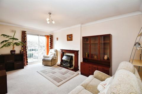2 bedroom apartment for sale, Ella Park, Anlaby, Hull