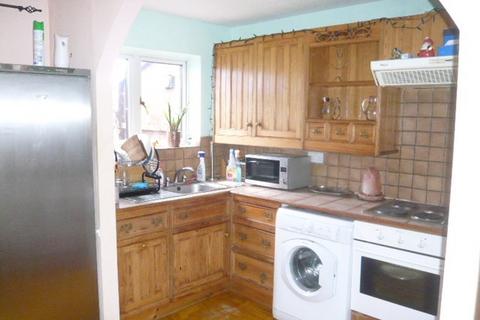 undefined, Bedfont Lane, Feltham