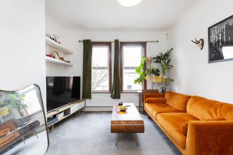 2 bedroom apartment to rent, E17