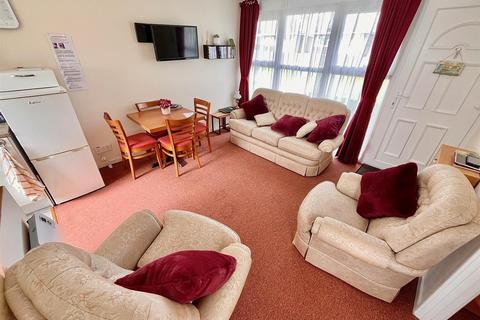 2 bedroom chalet for sale, Seadell Chalet Park, Beach Road, Hemsby