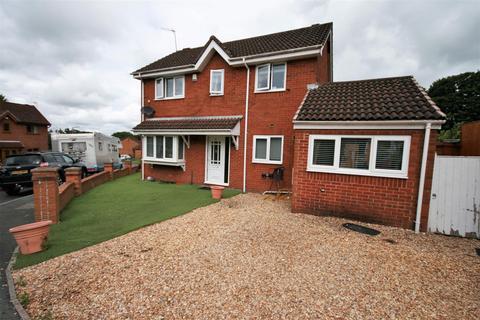 3 bedroom detached house for sale, Forest Drive, Skelmersdale WN8