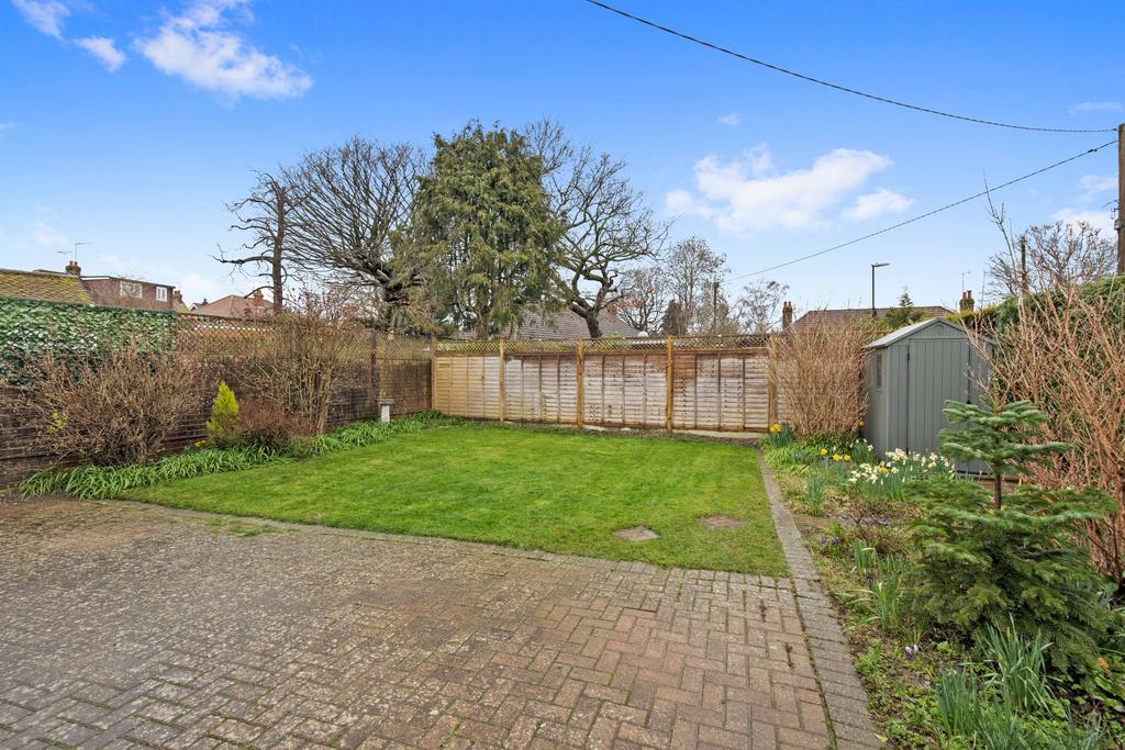 Cants Lane, Burgess Hill, West... 2 bed bungalow for sale £400,000