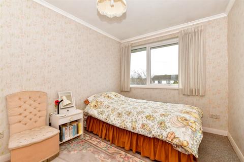 2 bedroom maisonette for sale, Upton Dene, Sutton, Surrey