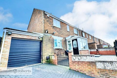 3 bedroom end of terrace house for sale - Seven Acres, Great Lumley, Chester le Street, Durham, DH3