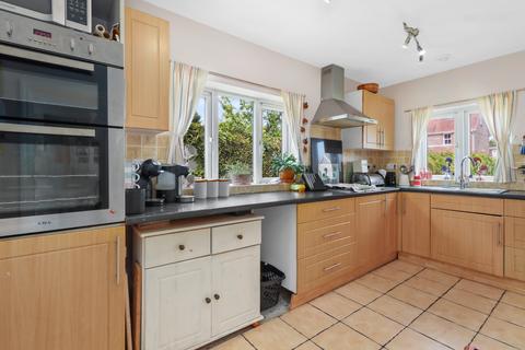 3 bedroom semi-detached house for sale, Vicarage Lane, Etchingham TN19