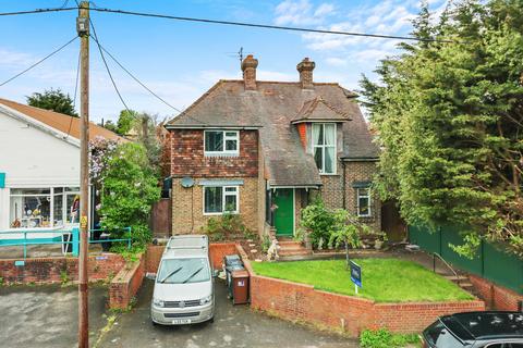 4 bedroom detached house for sale, Hailsham Road, Herstmonceux BN27