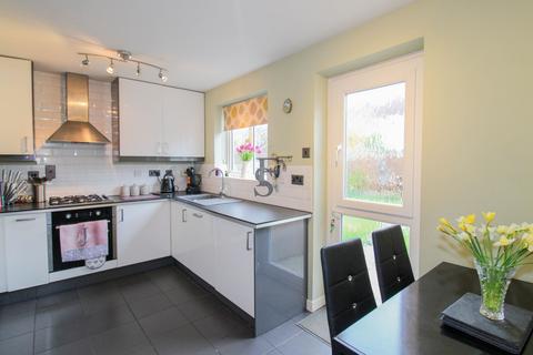 3 bedroom semi-detached house for sale - Kingfisher Road, Mountsorrel, Loughborough