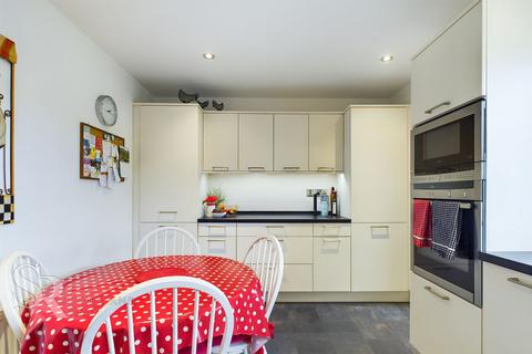 6 Bowden Close, Hayfield, High Peak, SK22 2PJ