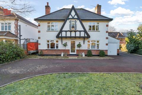 4 bedroom detached house for sale - The Drive, Ickenham, Middlesex