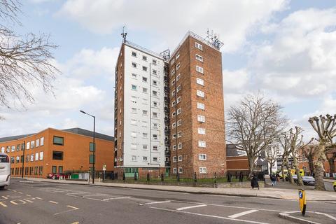 1 bedroom flat for sale - Green Point, Water Lane, Stratford, E15