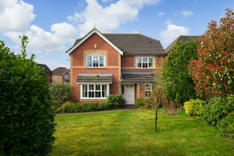 31 John Dutton Way, Kennington, Ashford, TN24 9PW