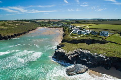 5 bedroom house for sale, Llawnroc, Porthcothan Bay