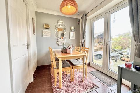 15 Ironstone Close, St Georges, Telford, TF2 9PH