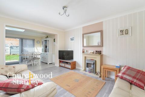 27 Cottage Grove, Clacton-on-sea, CO16 8DH
