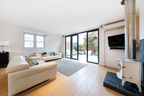 3 bedroom flat for sale, Bermondsey Street, SE1