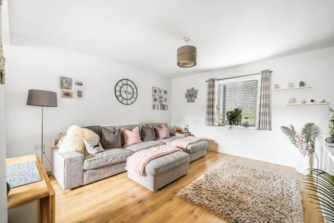 2 bedroom ground floor flat for sale - 4 Piernik Close, Swindon SN25