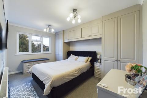 34 Tennyson Road, Ashford, TW15 2LN