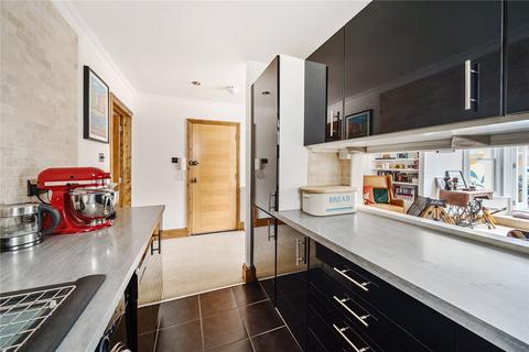2 bedroom flat for sale, Palace Road, East Molesey, KT8