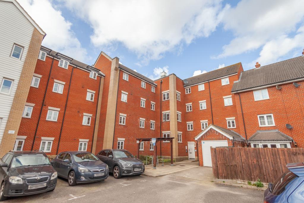 Two Bedroom Ground Floor Flat for Sale