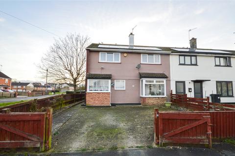 3 bedroom end of terrace house for sale - Charfield Close, Park South, Swindon, SN3