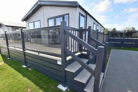 2 bedroom lodge for sale, Pevensey Bay Holiday Park, , Pevensey Bay BN24