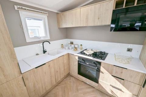 2 bedroom static caravan for sale, Pevensey Bay Holiday Park, , Pevensey Bay BN24