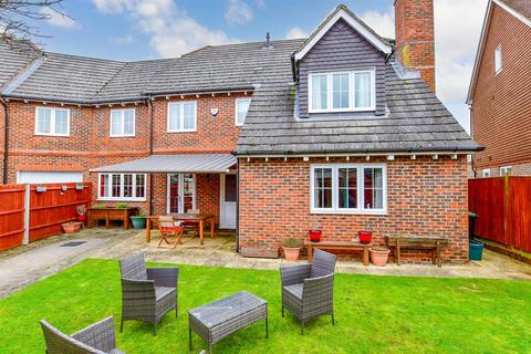 5 bedroom semi-detached house for sale - Clearheart Lane, Kings Hill, West Malling, Kent