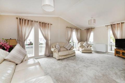 3 bedroom park home for sale, Eastland Meadows Country Park