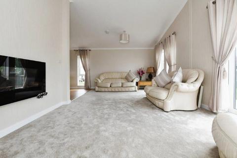 3 bedroom park home for sale, Eastland Meadows Country Park