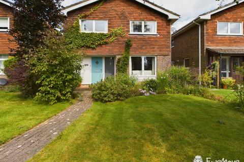 4 bedroom detached house for sale, 2 Clamp Green, Colden Common, Winchester