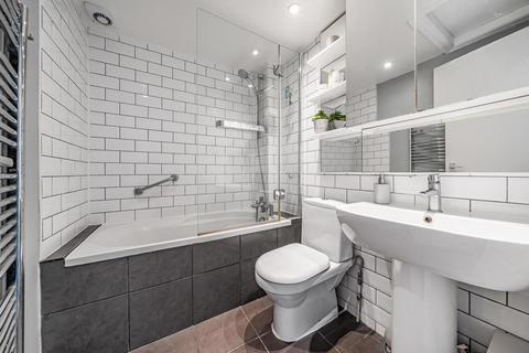 First Floor Flat, 12 Radipole Road, London, SW6 5DL