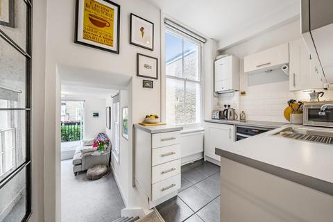 First Floor Flat, 12 Radipole Road, London, SW6 5DL