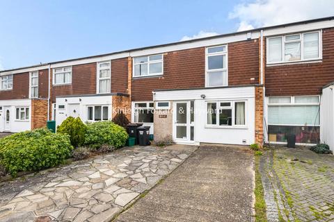 Midcroft Willow Grove, Chislehurst, BR7 5BU