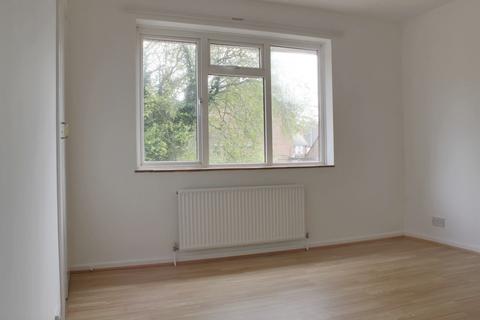 3 bedroom semi-detached house to rent, Garbett Road, Winchester, Hampshire, SO23